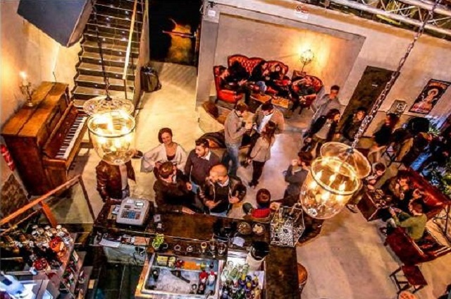 Festa aziendale al locale Azienda a Roma: il tuo party alla moda